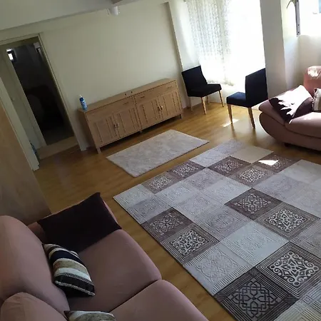 홈스테이 Only In A Big Comfort House *